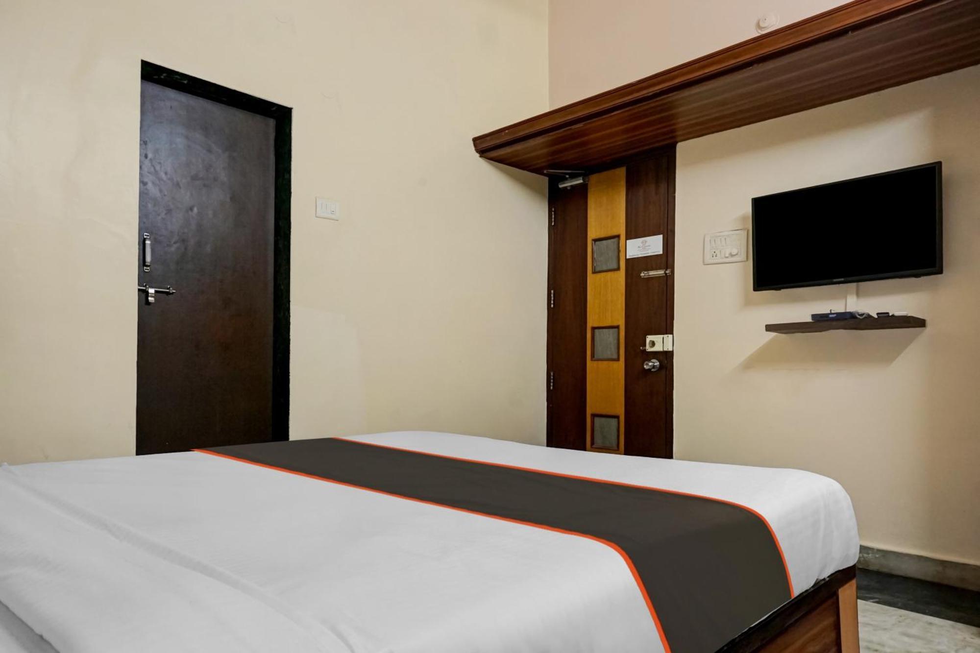 Hotel Galaxy Residency Kalyani Nagar Пуне Екстер'єр фото